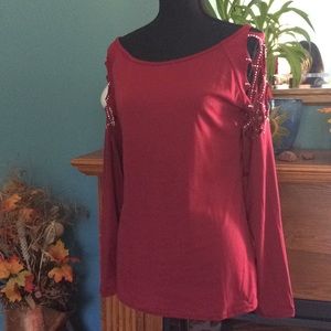 New wine colored Top size small/medium